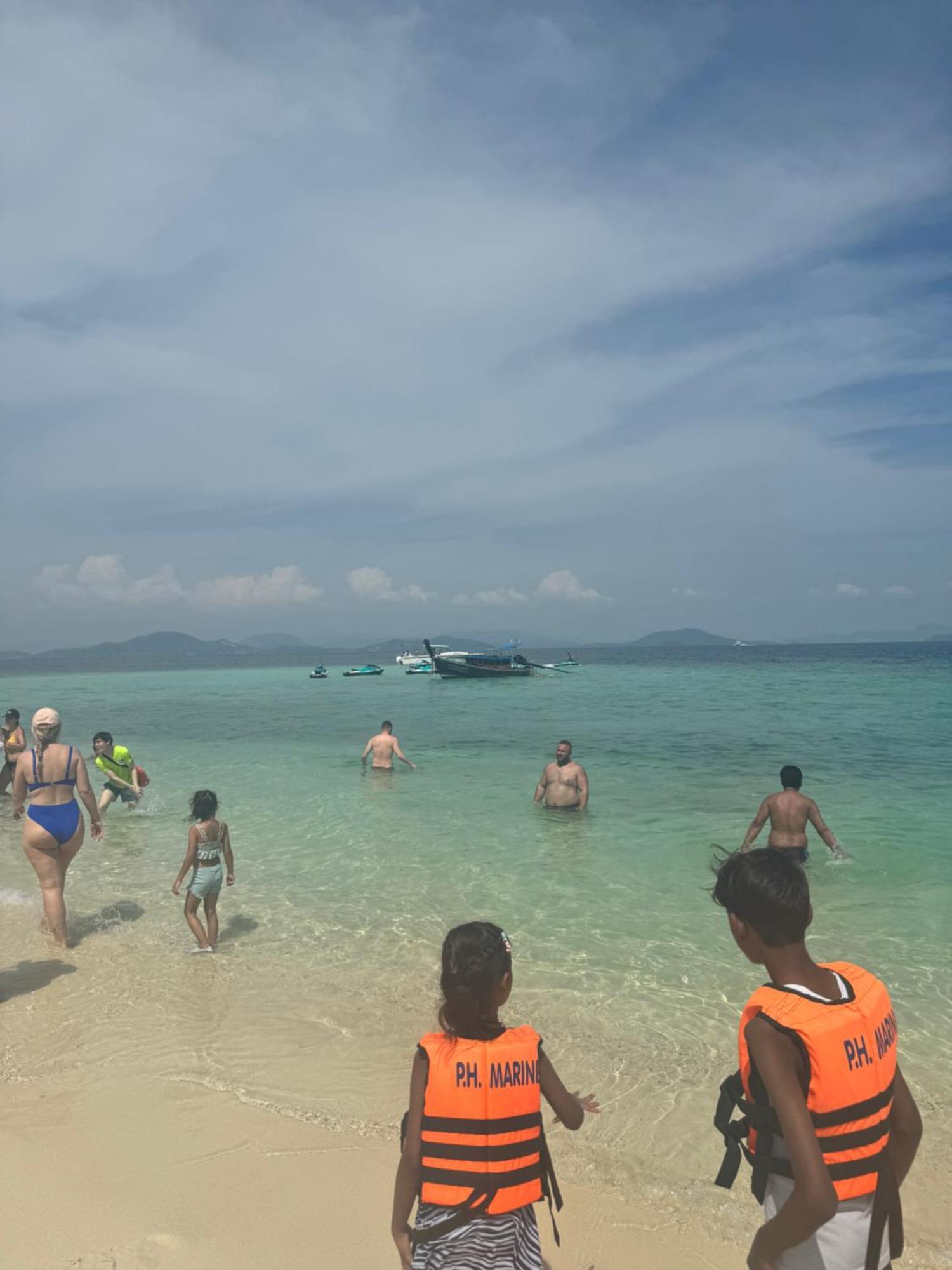 Hack Patong Beach Hotel Exterior foto