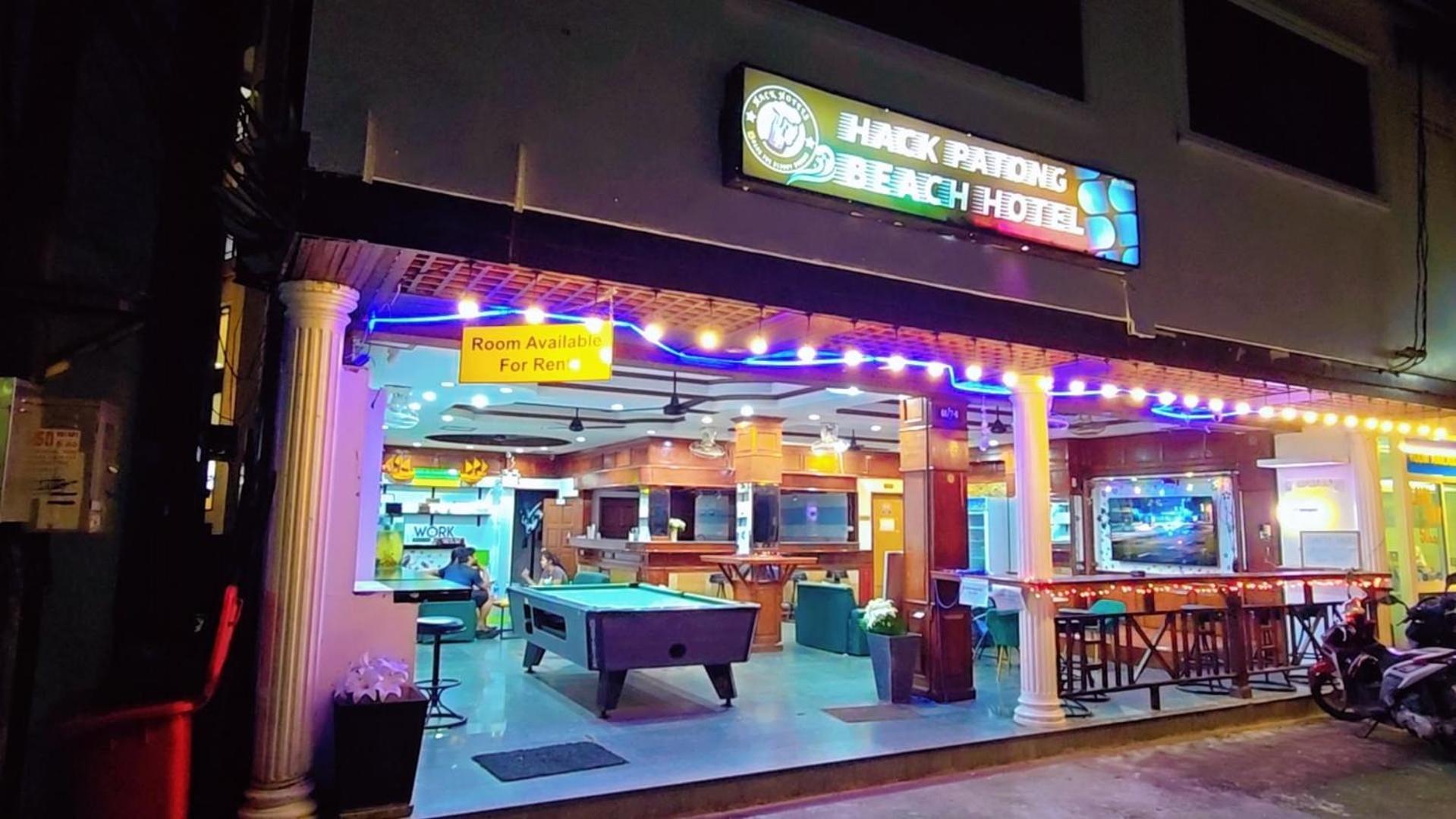 Hack Patong Beach Hotel Exterior foto